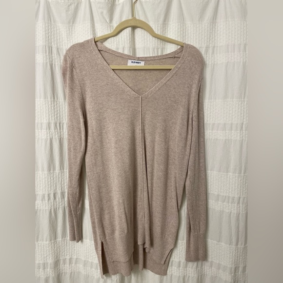 V-Neck Sweater Size M - Picture 1 of 2